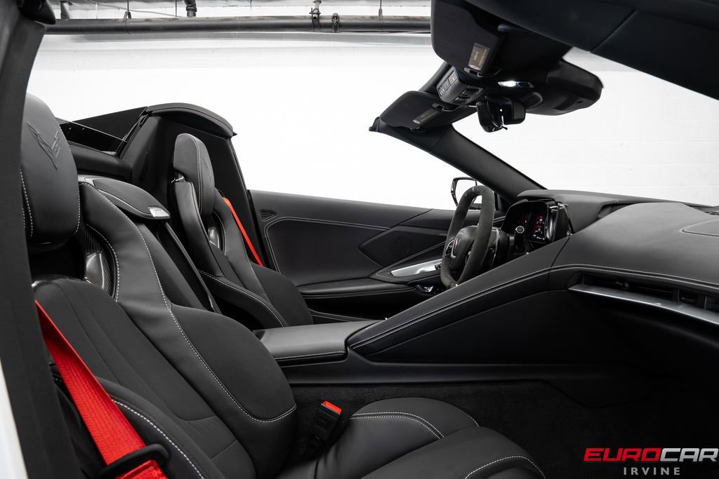 Used 2024 Chevrolet Corvette Stingray Convertible w/ 1LT image 33