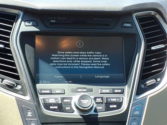 Used 2013 Hyundai Santa Fe Limited w/ Technology Pkg AWD/4WD image 13