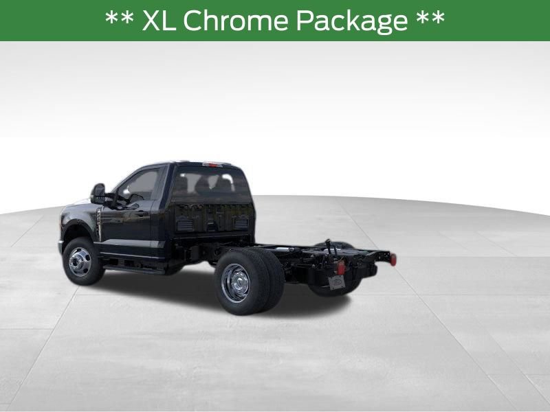 New 2026 Ford F350 XL w/ XL Chrome Package AWD/4WD image 4