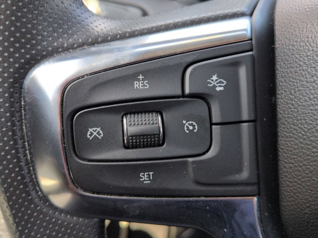 Used 2025 Chevrolet Blazer LT AWD/4WD image 20