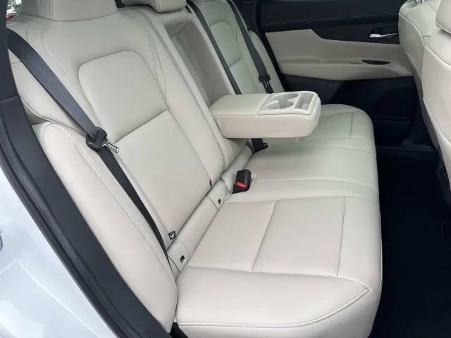 Certified 2025 Nissan Murano SL AWD/4WD image 24