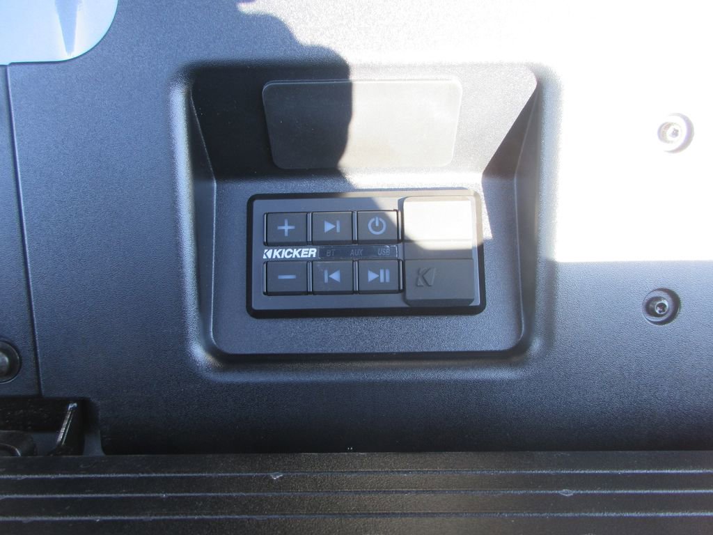 New 2026 GMC Sierra 1500 AT4X image 9