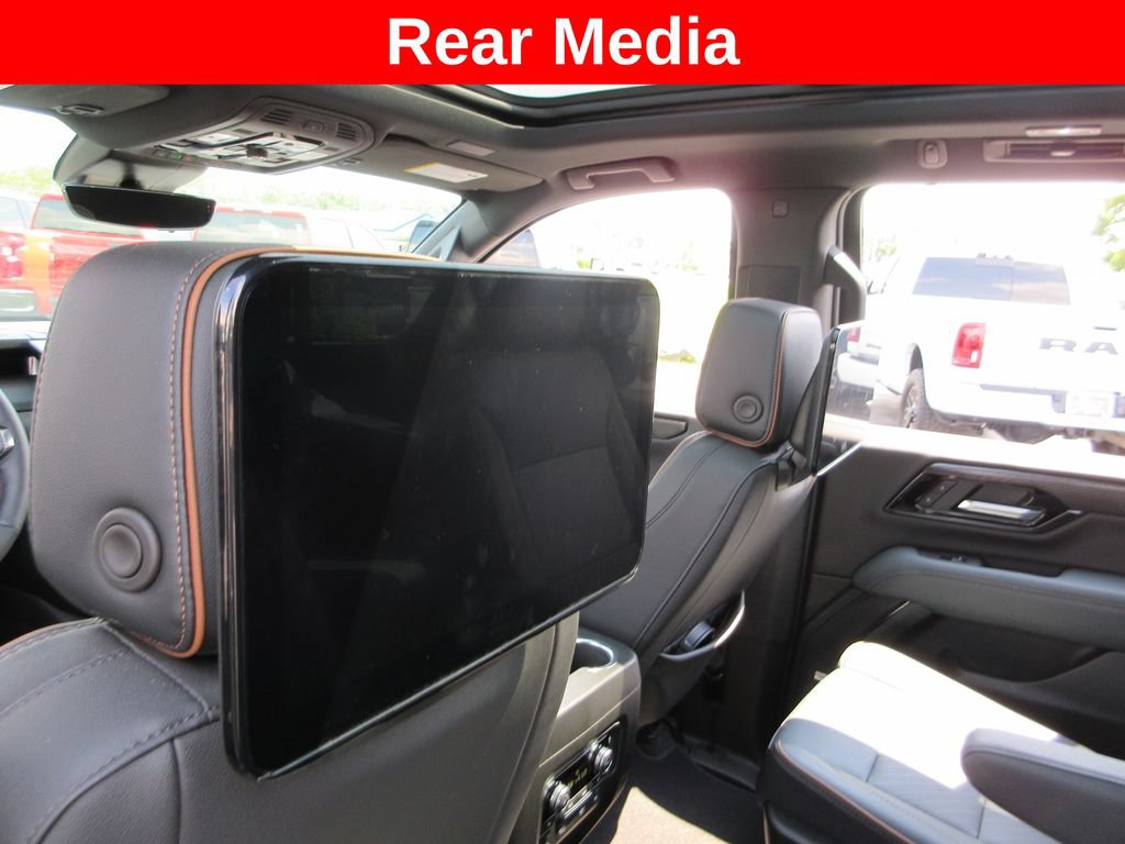Certified 2026 GMC Yukon AT4 w/ AT4 Premium Plus Package AWD/4WD image 19