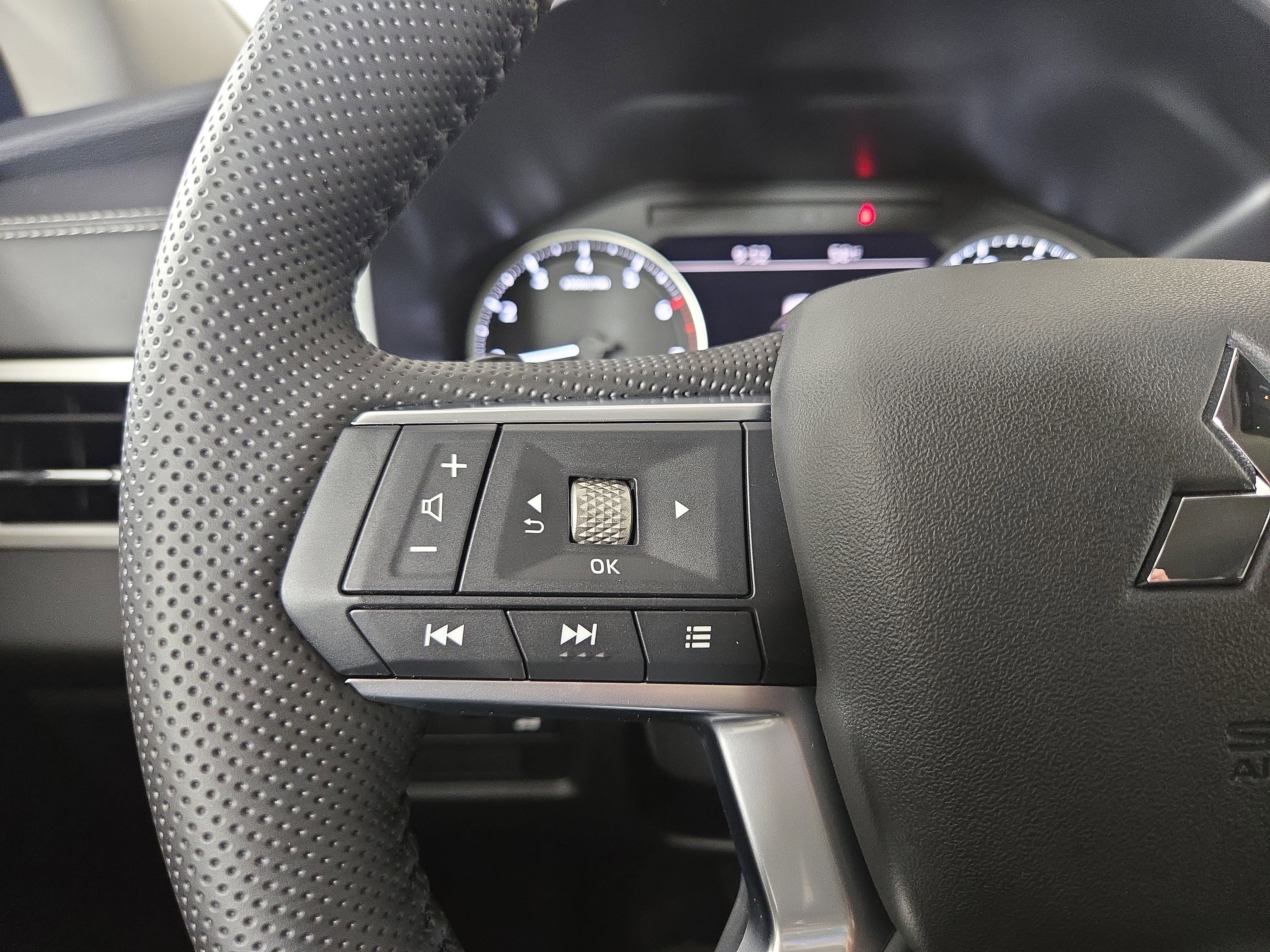 New 2026 Mitsubishi Outlander SE AWD/4WD image 15