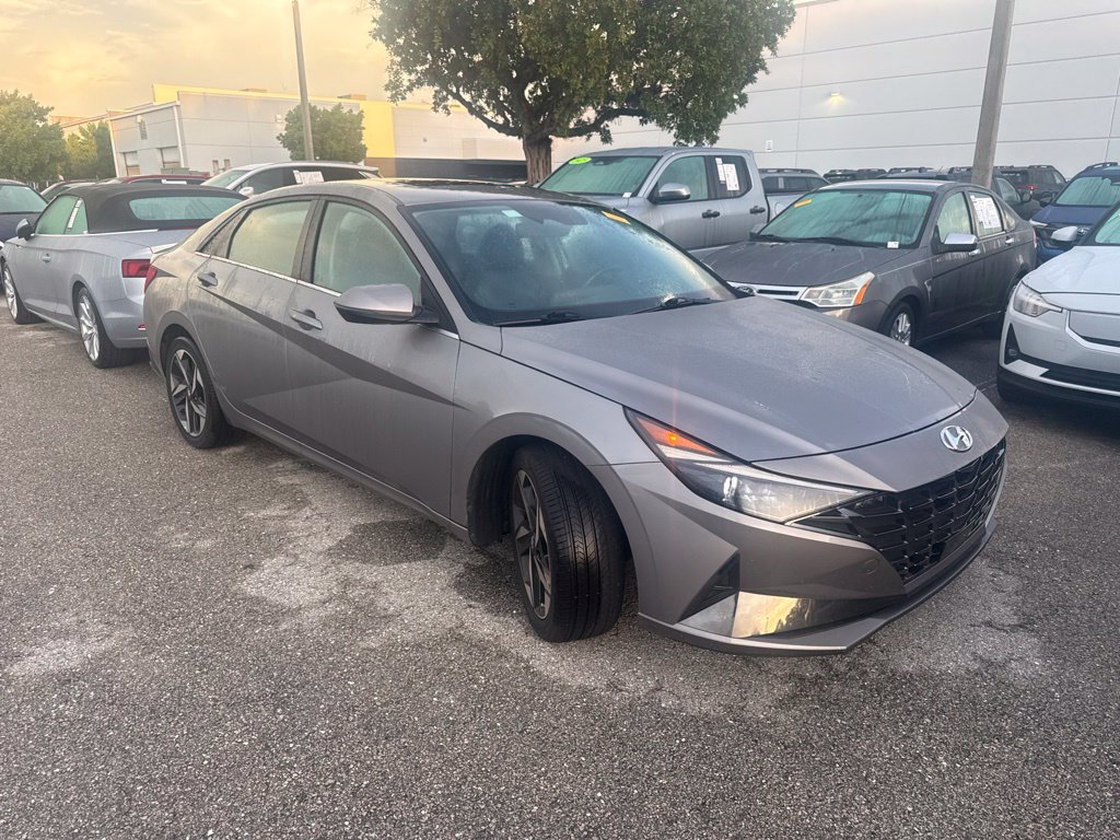 Used 2023 Hyundai Elantra Limited