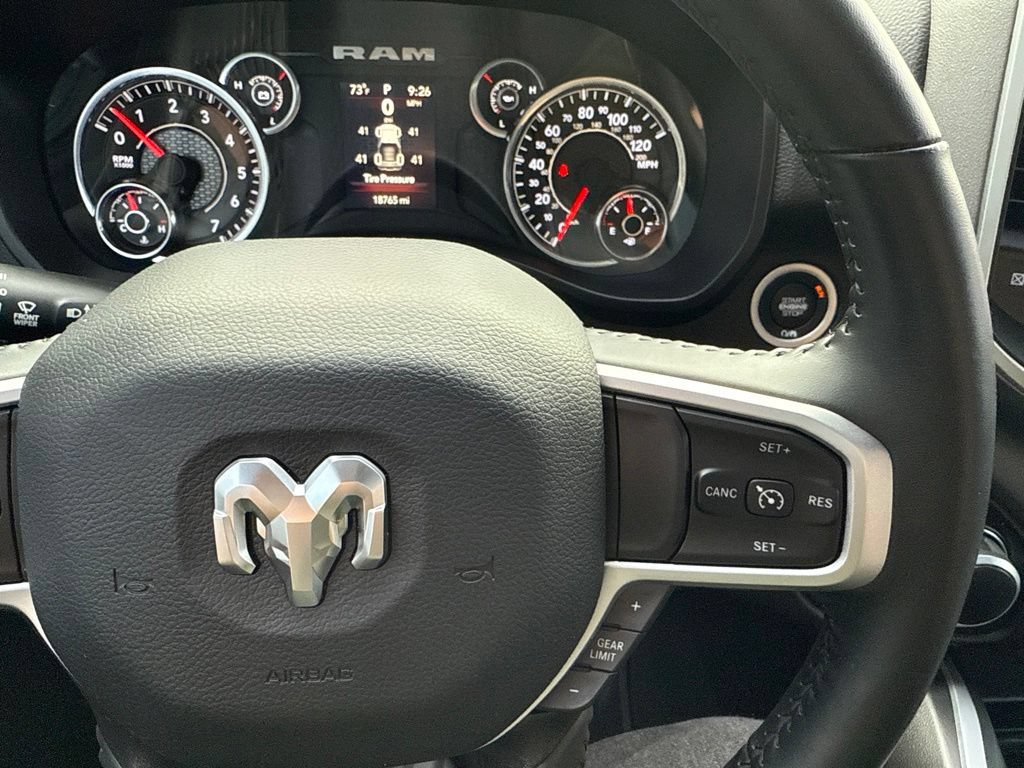 Used 2023 RAM 1500 Big Horn AWD/4WD image 25