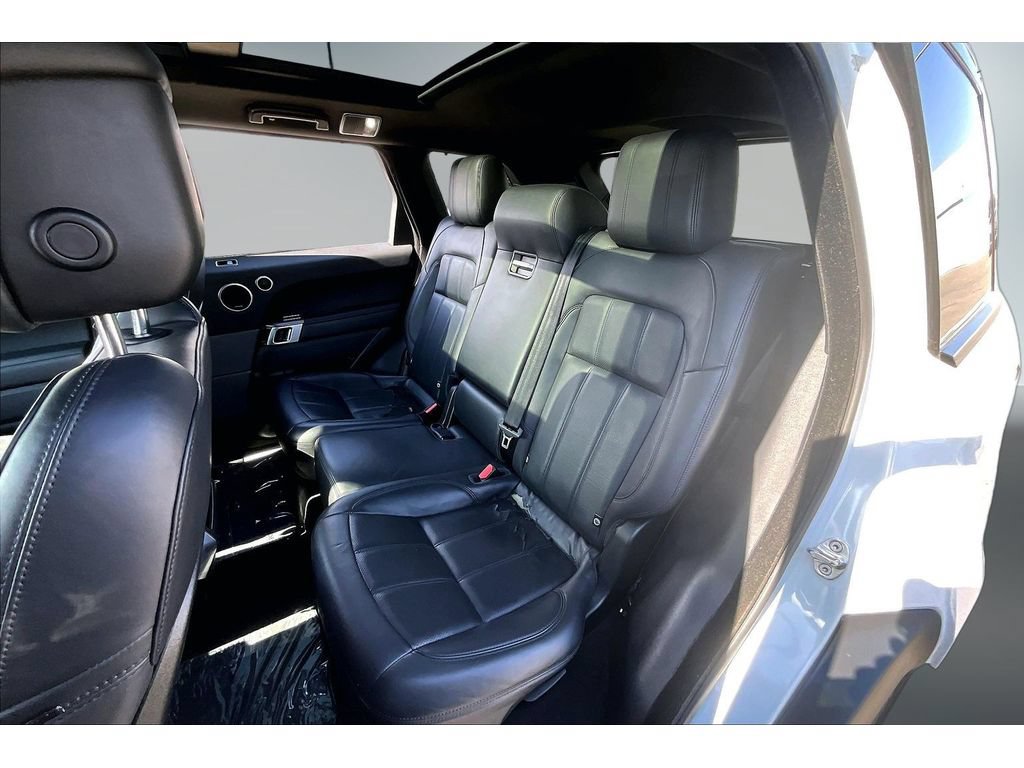 Used 2018 Land Rover Range Rover Sport HSE AWD/4WD image 22
