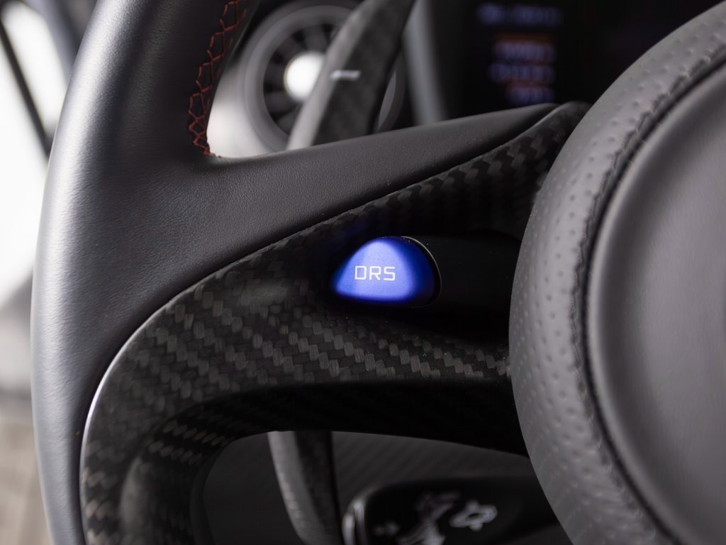 Used 2014 McLaren P1 image 29