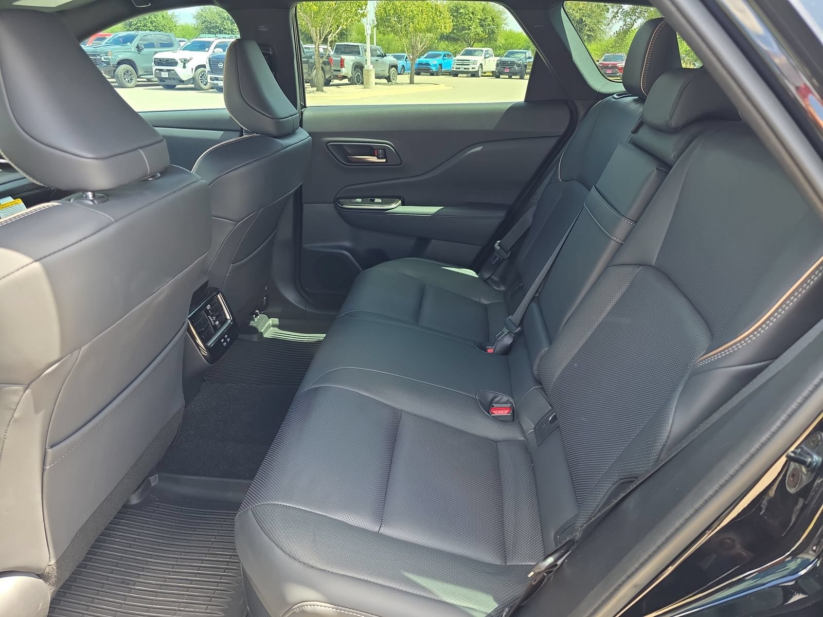 Used 2026 Toyota Crown Signia AWD/4WD image 11