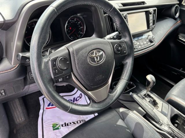 Used 2016 Toyota RAV4 SE AWD/4WD image 13
