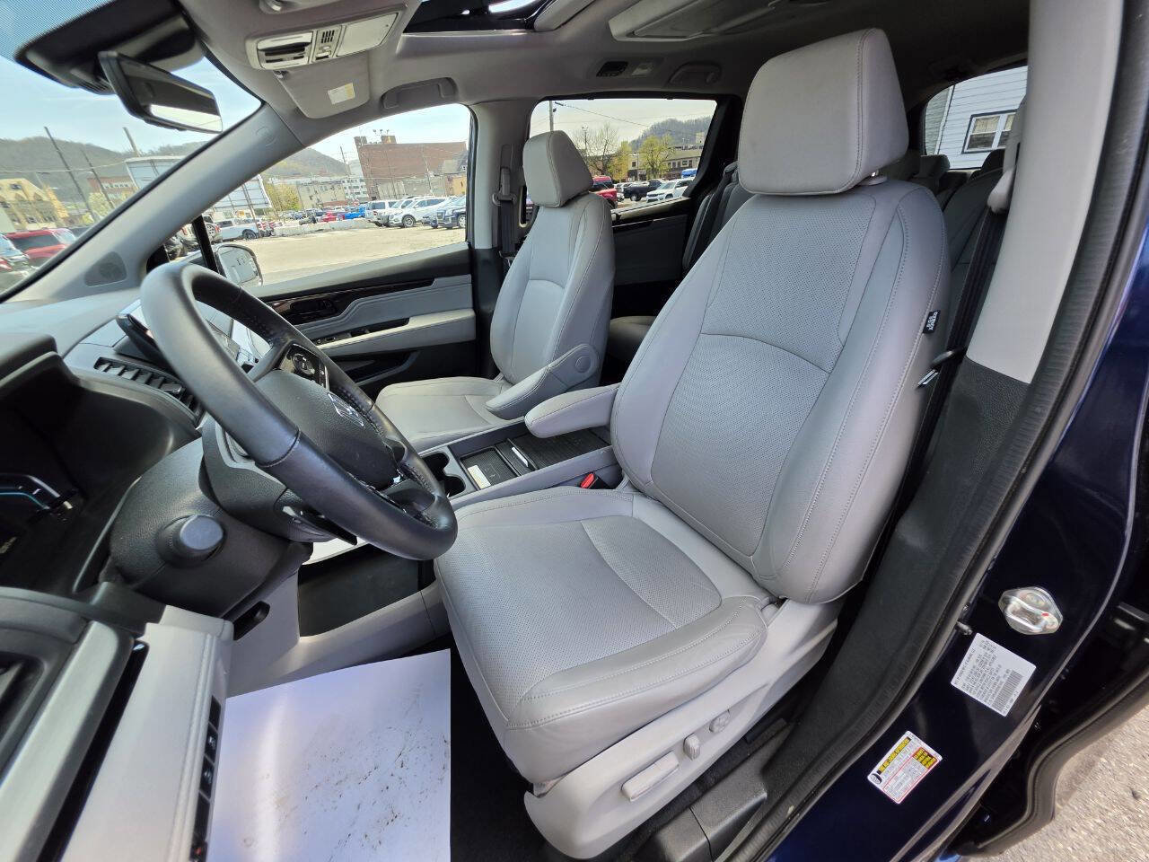 Used 2019 Honda Odyssey Elite image 19