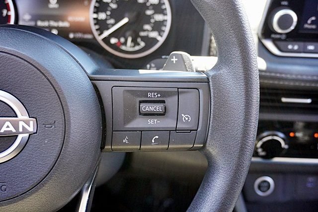 Certified 2023 Nissan Rogue S FWD image 46
