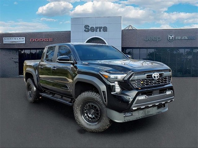 Used 2024 Toyota Tacoma TRD Off-Road video 1