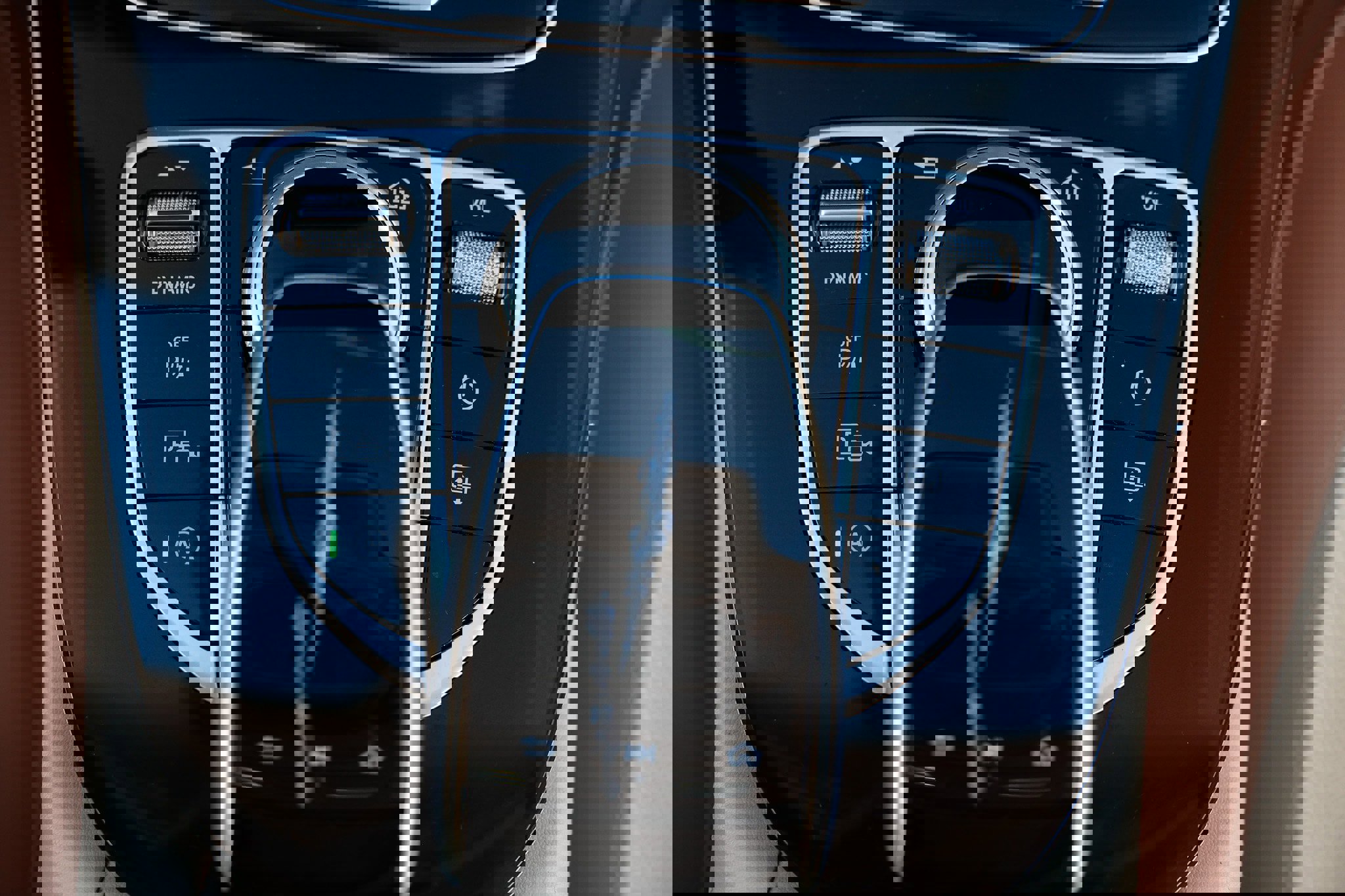 Used 2017 Mercedes-Benz E 300 4MATIC image 42