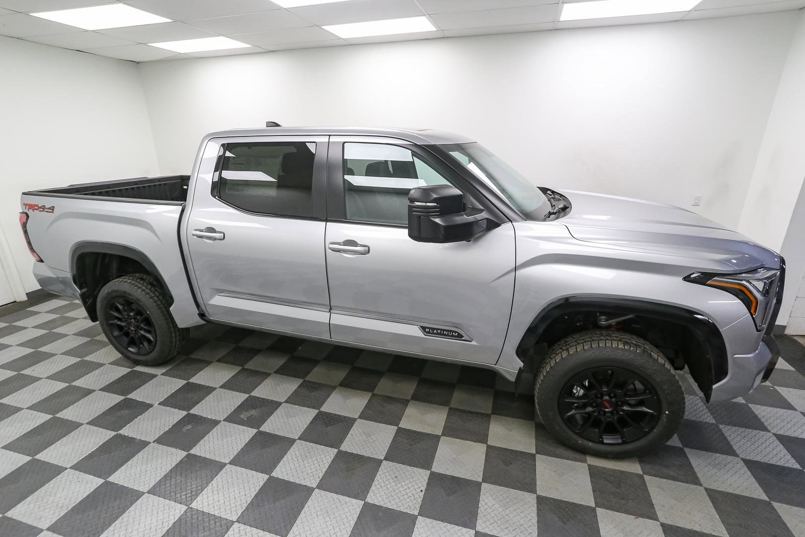 New 2026 Toyota Tundra Platinum image 5