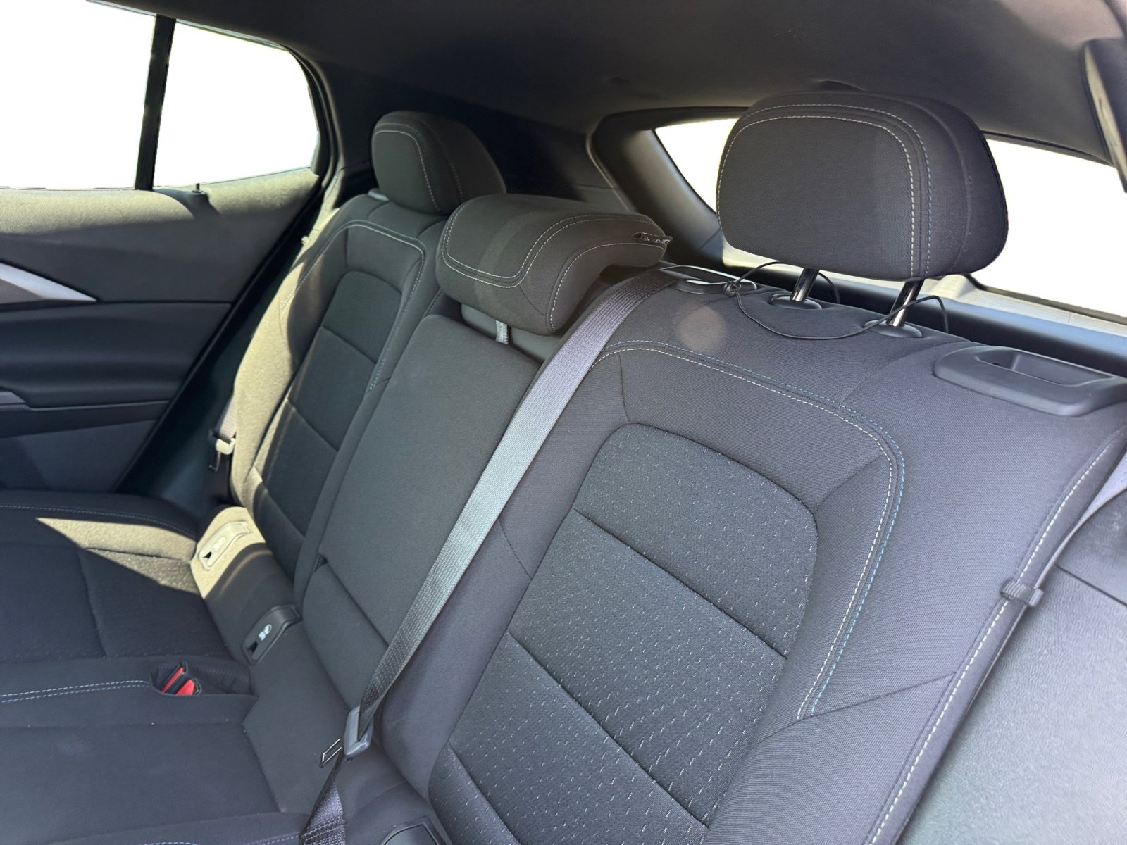 Used 2025 Chevrolet Equinox EV LT image 16