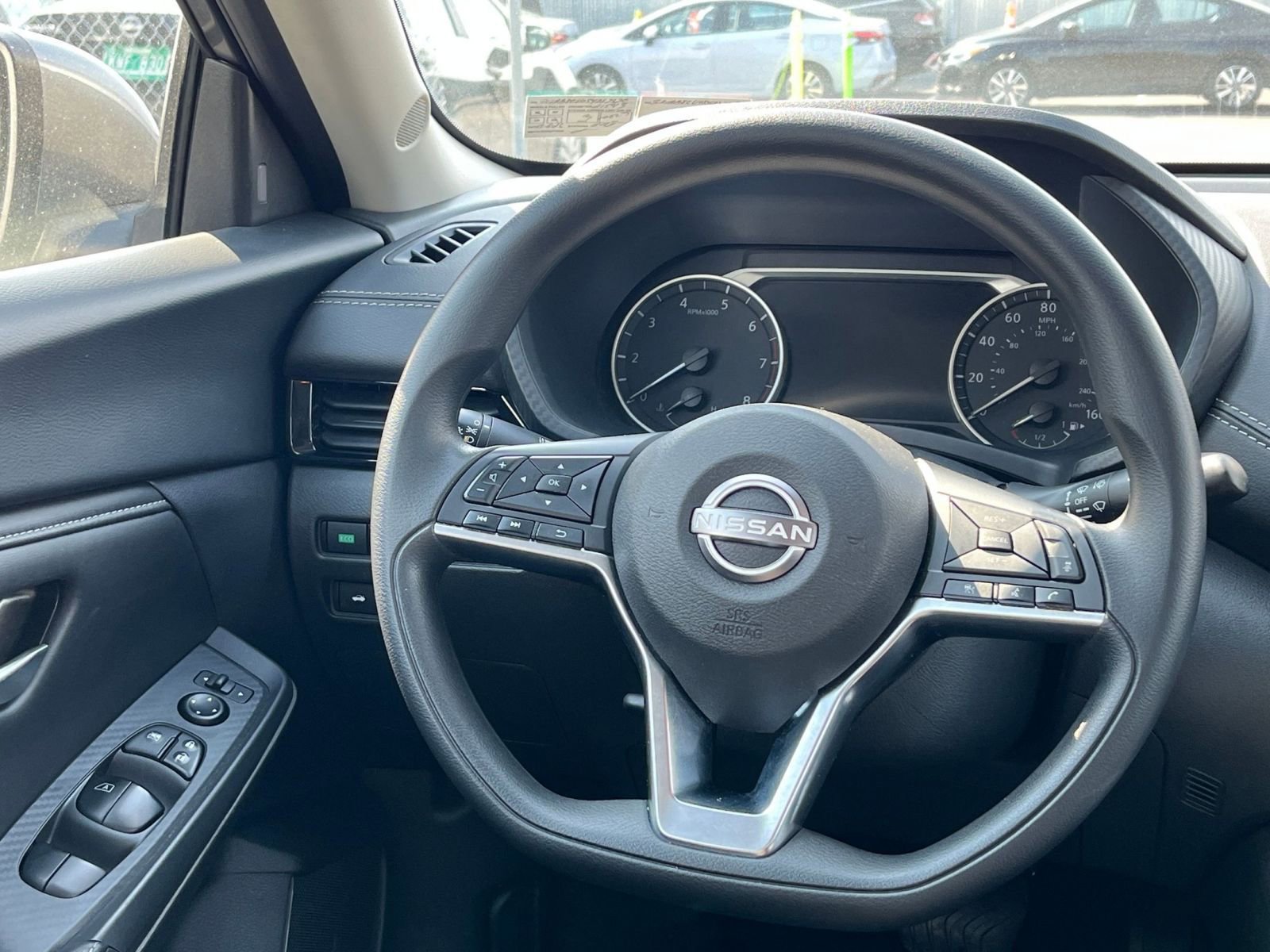 Used 2025 Nissan Sentra SV FWD image 27