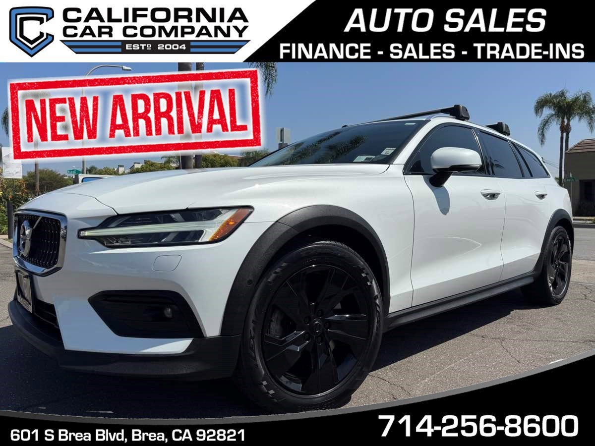 Used 2020 Volvo V60 T5 Cross Country w/ Protection Package Premier