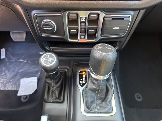 New 2026 Jeep Gladiator Sport image 16