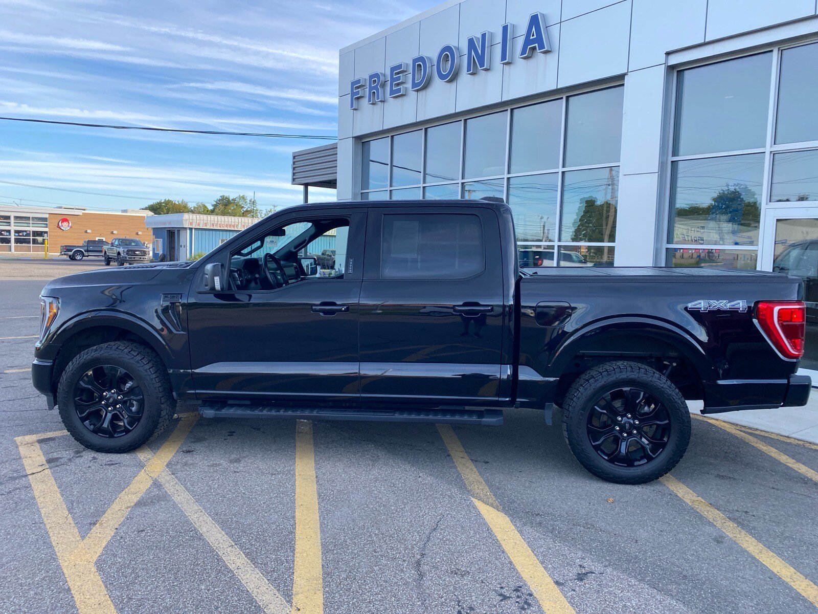 Used 2022 Ford F150 XLT w/ Equipment Group 302A High AWD/4WD image 3