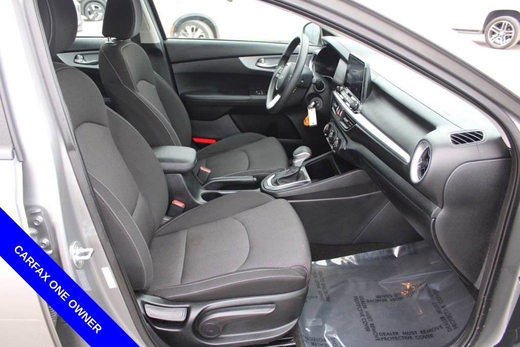 Used 2024 Kia Forte LXS image 16