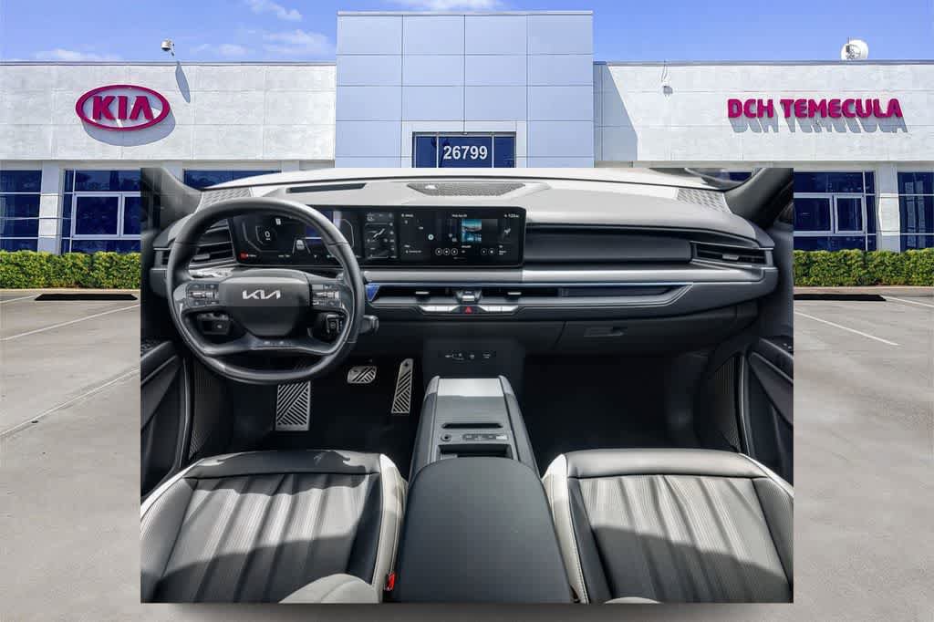 Certified 2024 Kia EV9 GT-Line AWD/4WD image 2