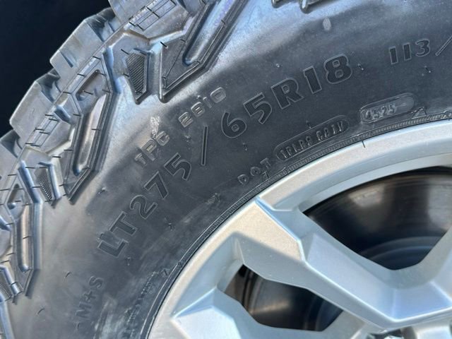 Certified 2024 Chevrolet Silverado 1500 LT w/ Z71 Off-Road Package image 32