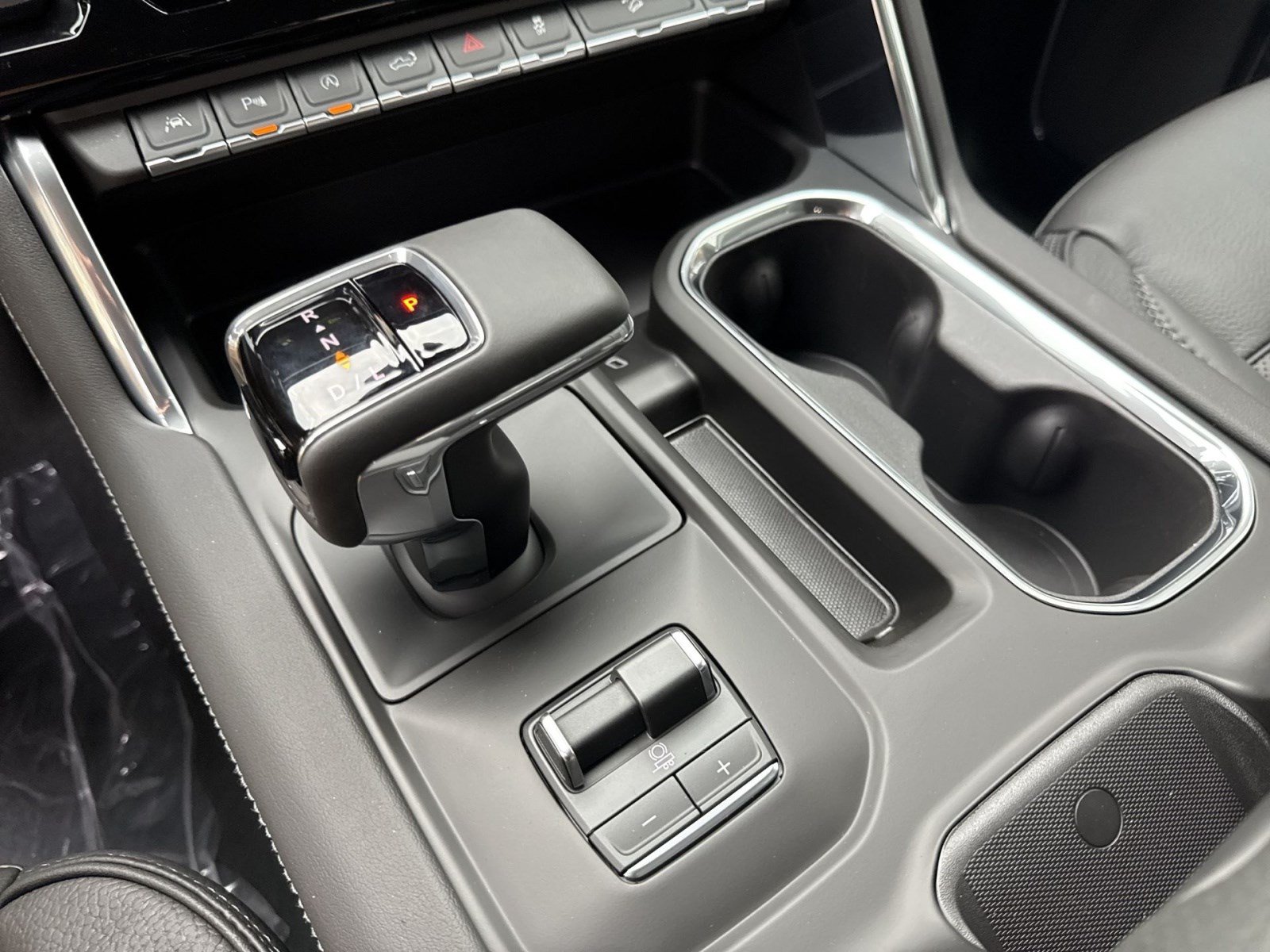New 2026 GMC Sierra 1500 Denali AWD/4WD image 17