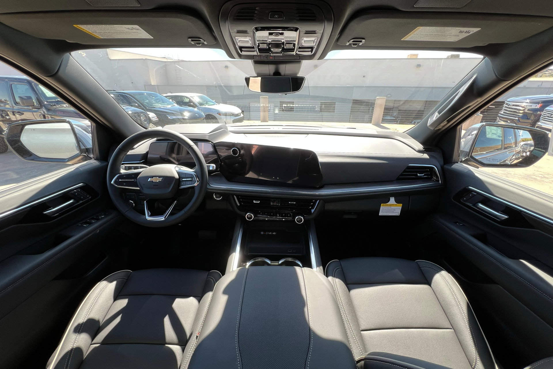 New 2026 Chevrolet Suburban Premier image 10