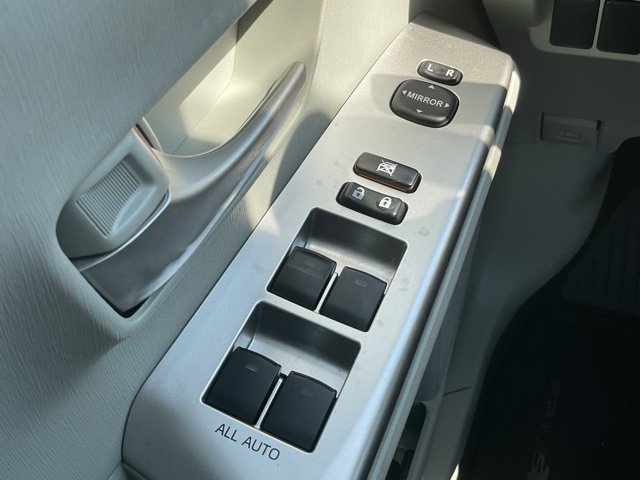 Used 2012 Toyota Prius V Three FWD image 32