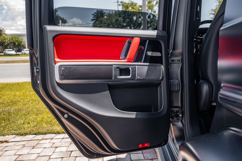 Used 2025 Mercedes-Benz G 63 AMG 4MATIC image 37