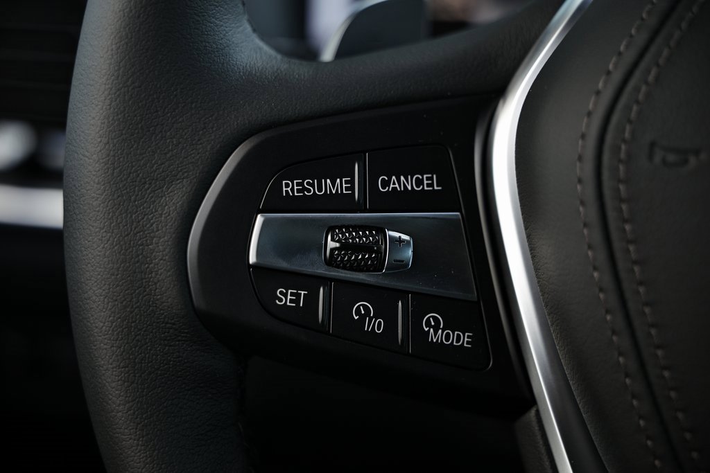 New 2026 BMW X5 xDrive50e w/ Climate Comfort Package image 33