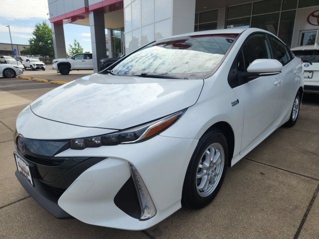 Used 2022 Toyota Prius Prime LE FWD image 5