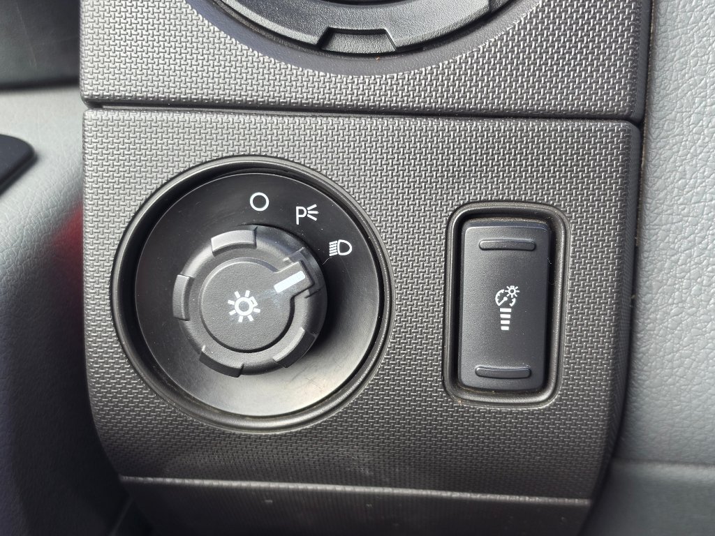 Used 2016 Ford F350 XL w/ Power Equipment Group AWD/4WD image 15