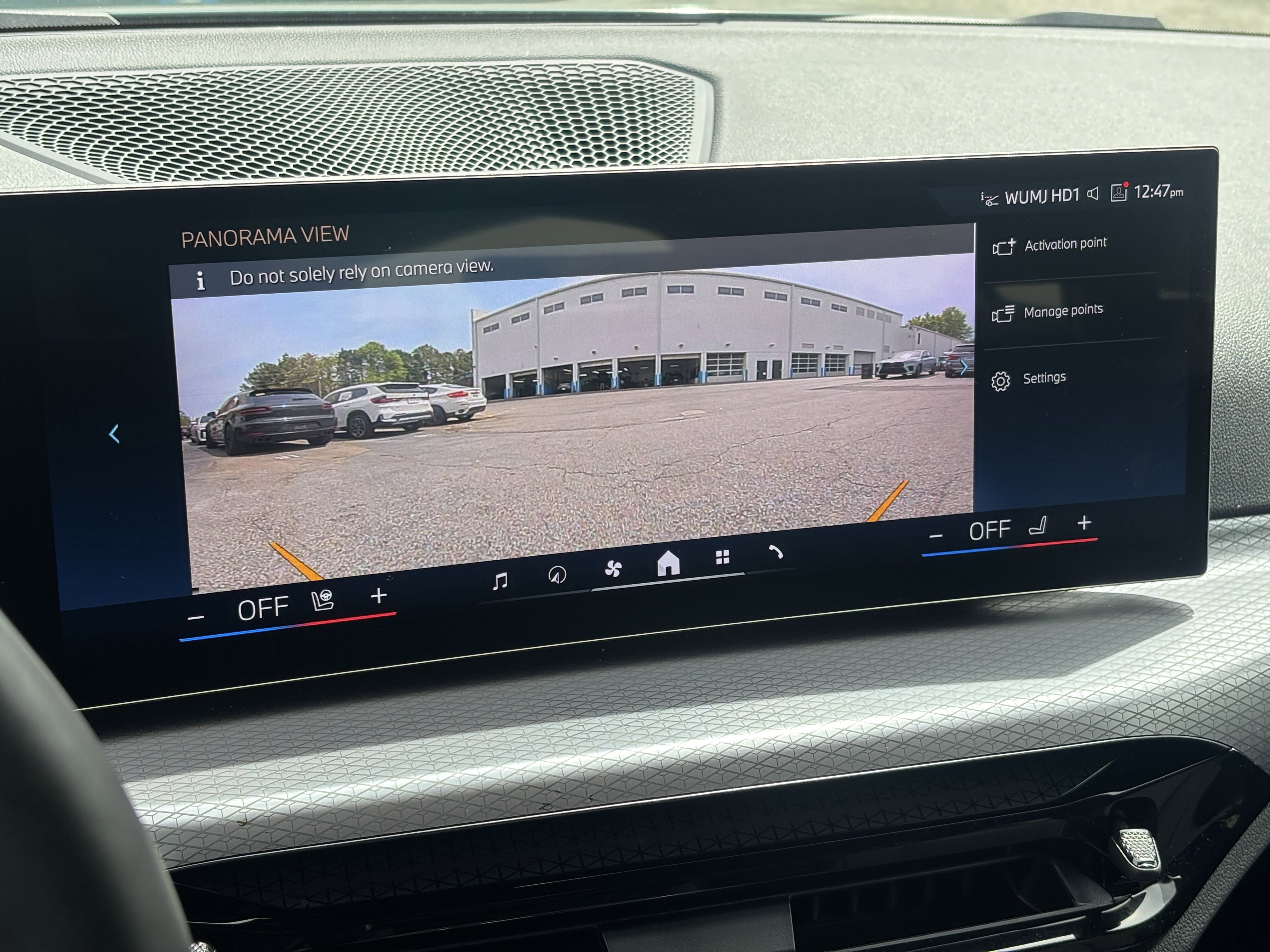 Used 2025 BMW 430i w/ Premium Package image 14