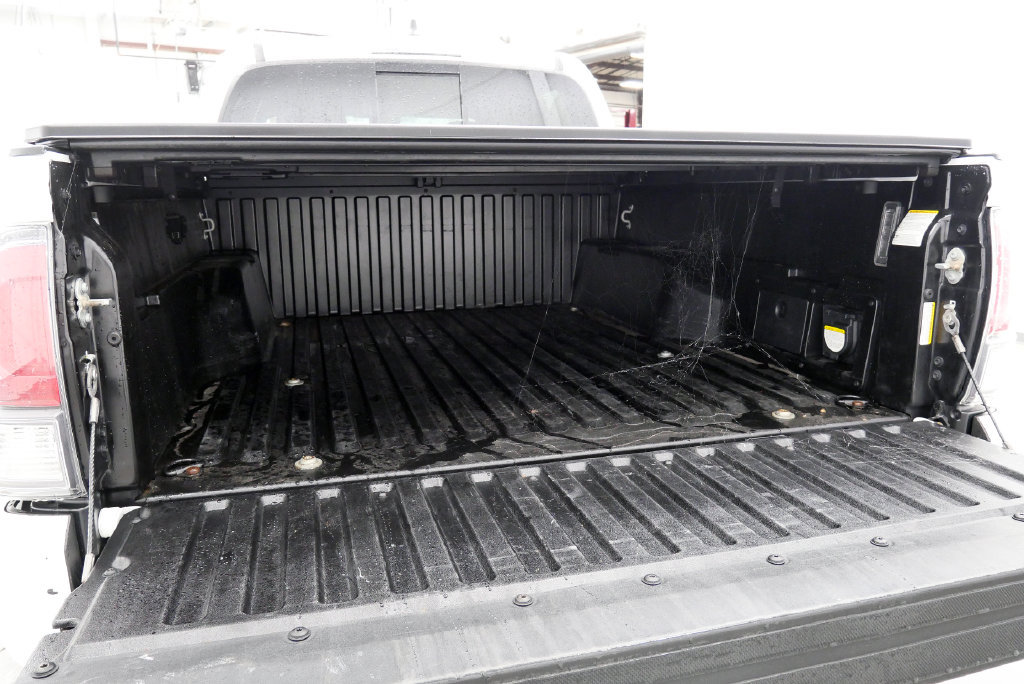 Used 2023 Toyota Tacoma TRD Sport AWD/4WD image 33