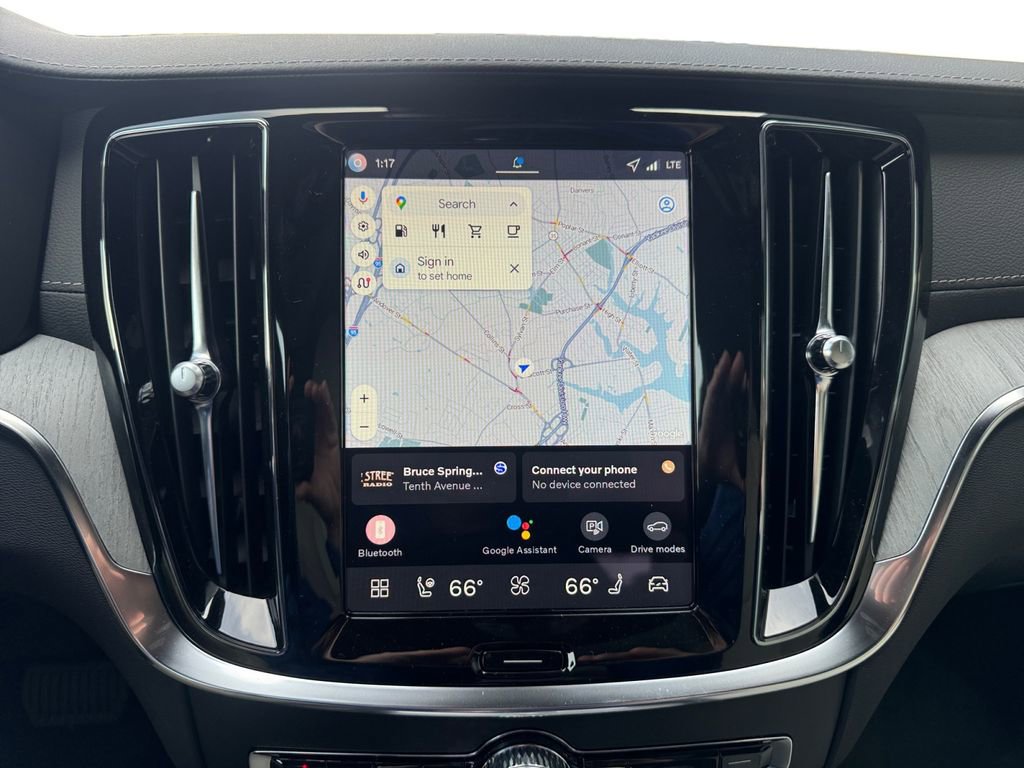 New 2026 Volvo V60 B5 Cross Country Ultra w/ Protection Package Premier image 19