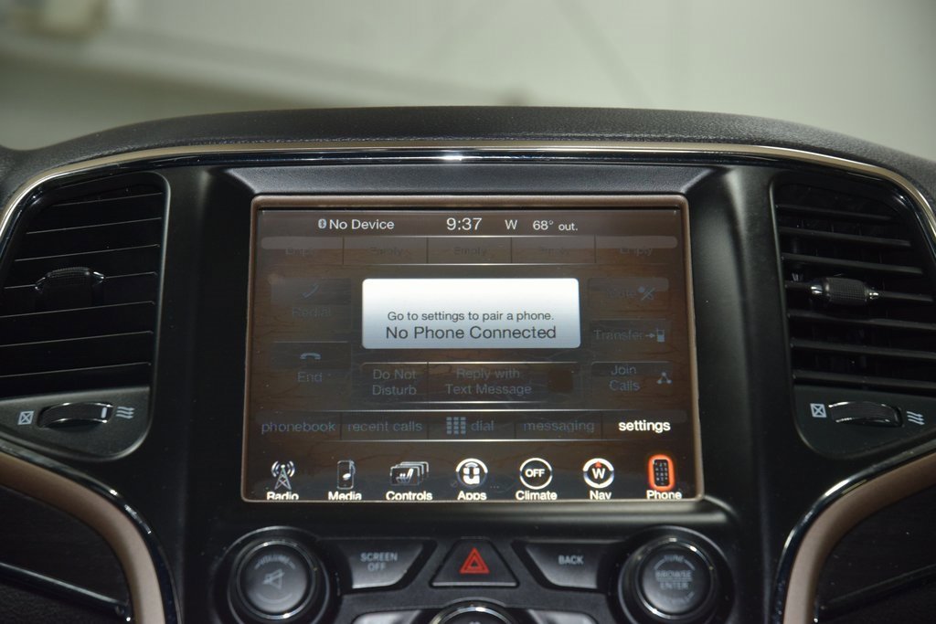 Used 2017 Jeep Grand Cherokee Limited image 32