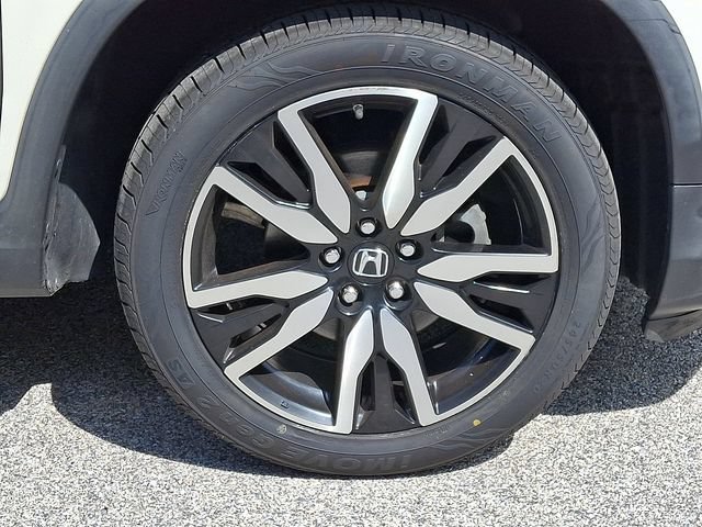 Used 2019 Honda Pilot Touring image 11