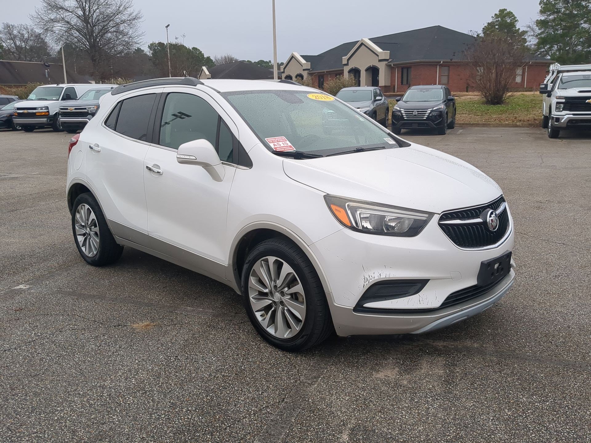 Used 2018 Buick Encore Preferred image 2