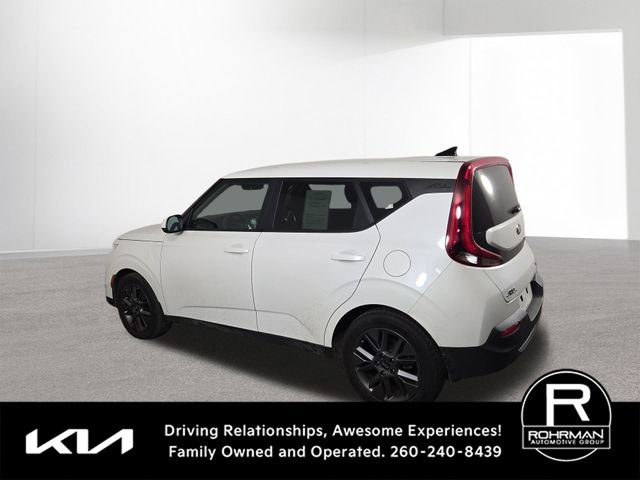 Certified 2021 Kia Soul S image 10