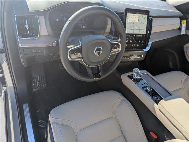 New 2026 Volvo XC90 T8 Plus w/ Protection Package Premier video 3