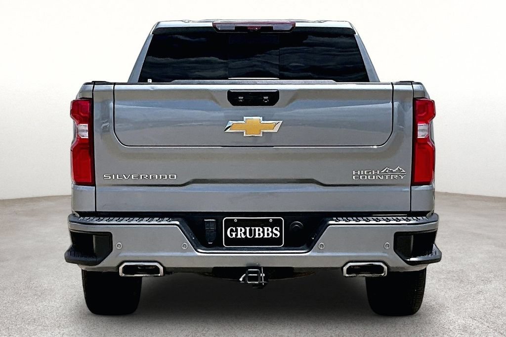 Used 2023 Chevrolet Silverado 1500 High Country w/ High Country Premium Package AWD/4WD image 5