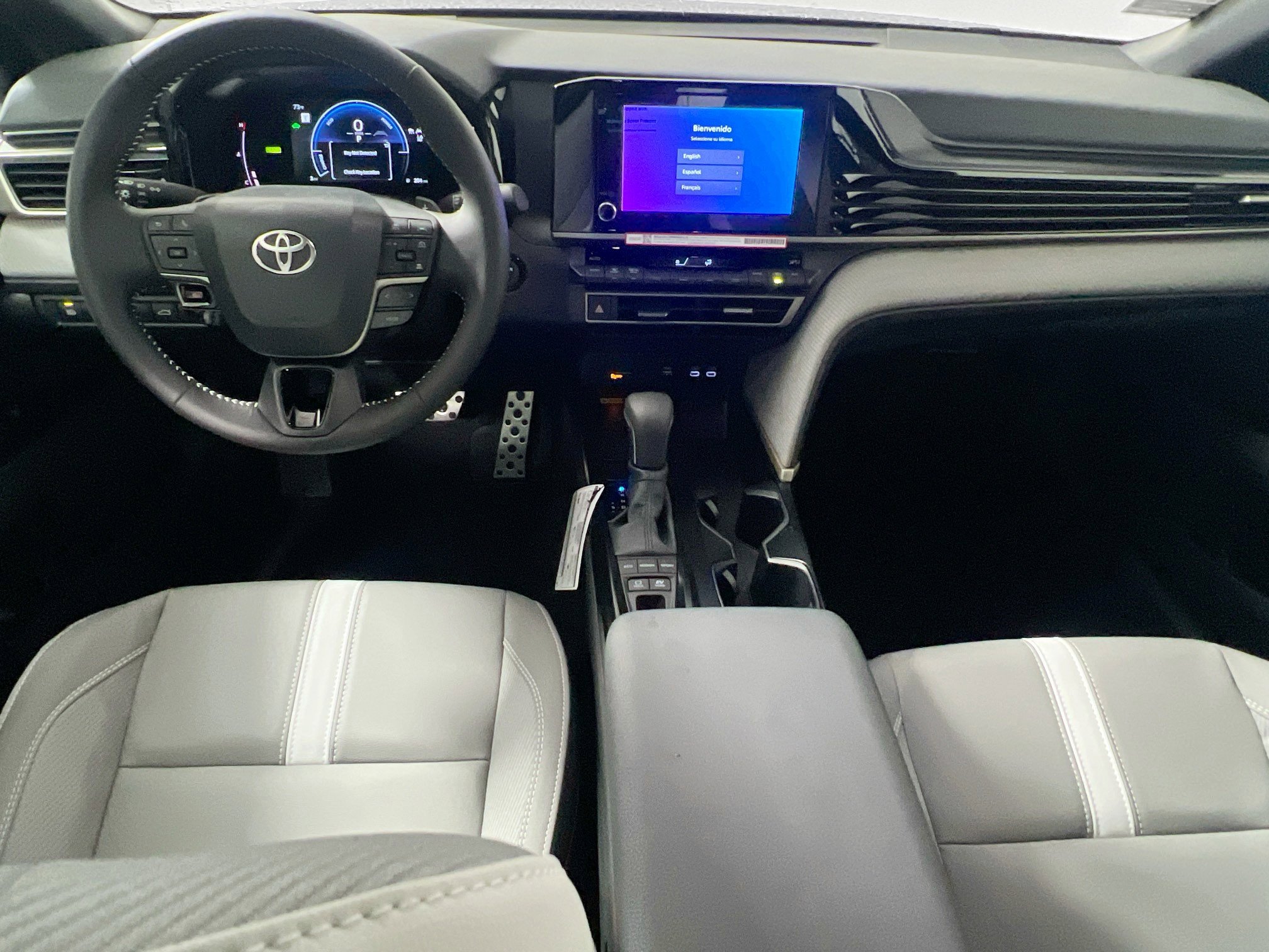 New 2026 Toyota Camry SE image 30