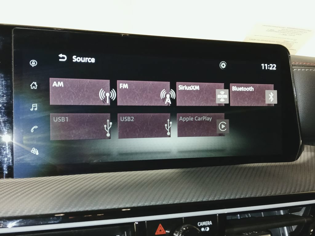 Used 2025 Nissan Kicks SR w/ SR Premium Package AWD/4WD image 23