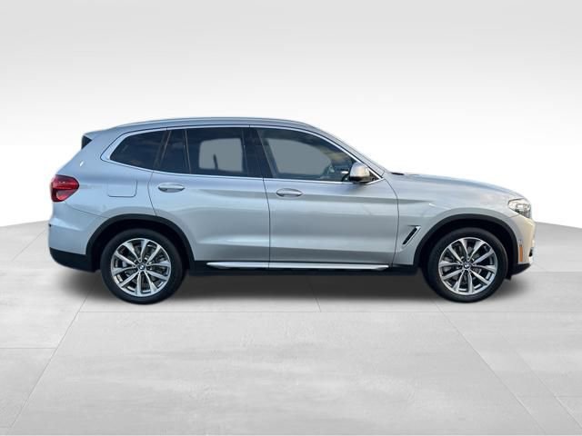 Used 2019 BMW X3 xDrive30i w/ Driving Assistance Package image 11