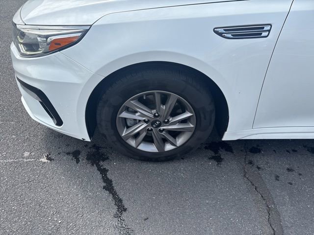 Used 2020 Kia Optima LX image 19