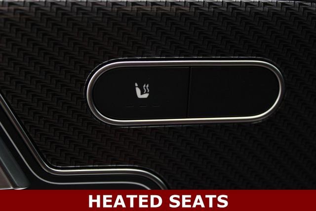 Used 2025 Mercedes-Benz GLA 250 4MATIC image 16