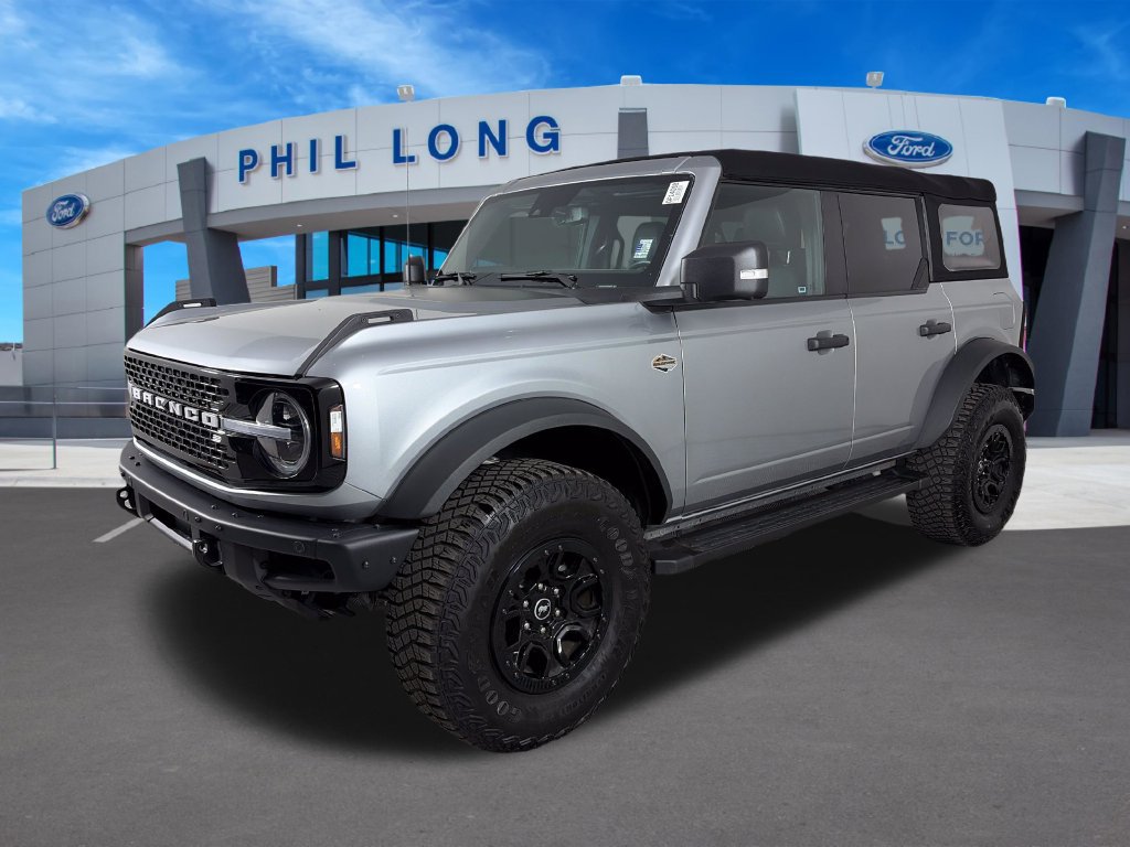 Used 2023 Ford Bronco Wildtrak AWD/4WD image 3