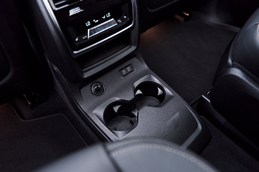 Used 2025 BMW ALPINA XB7 AWD/4WD image 64